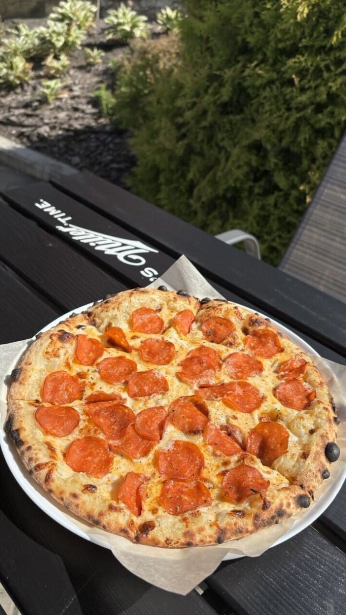 Пицца «Сливочная пепперони»