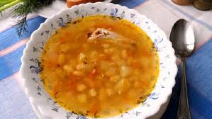 Суп  фасолевый  со   сметаной