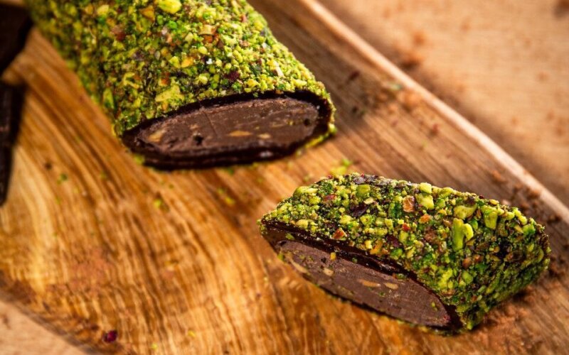 Рулет рахат-лукум шоколад с фисташкой