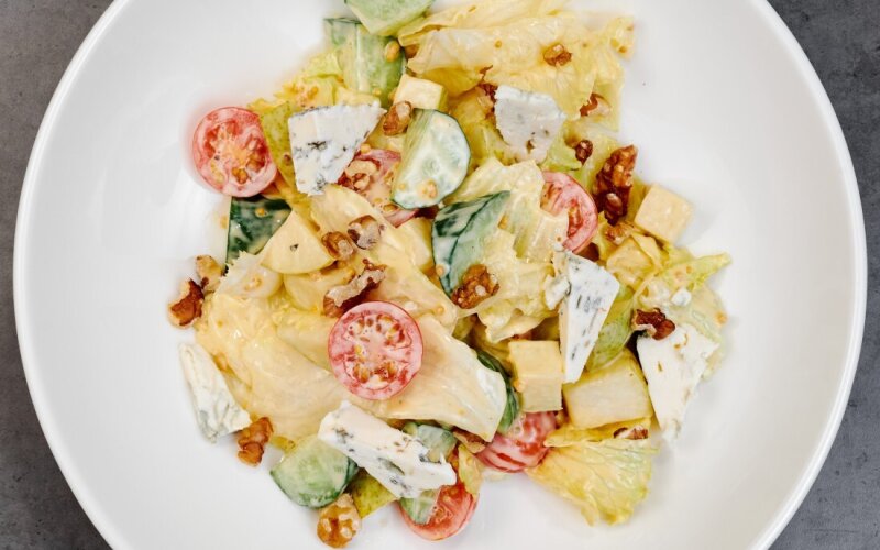 Салат а-ля уолдорф