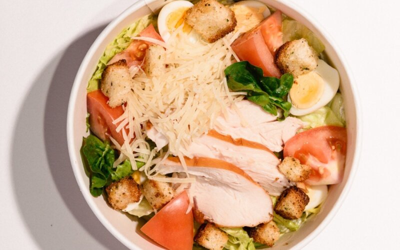 Салат "Цезарь" с курицей