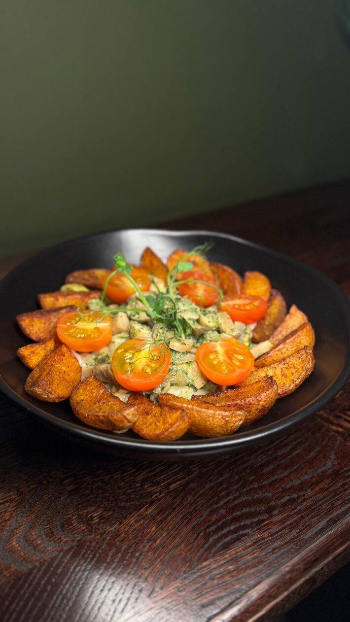 Салат с жаренными шампиньонами