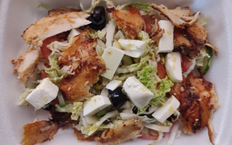 Салат с курицей