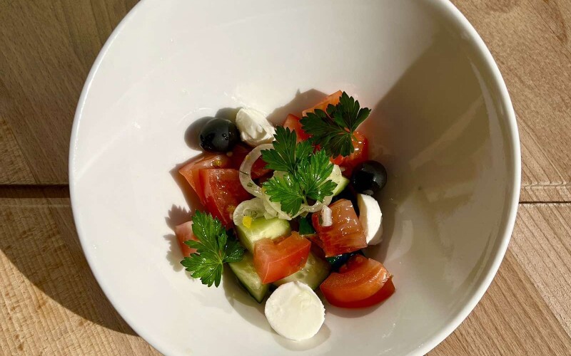 Греческий крестьянский салат