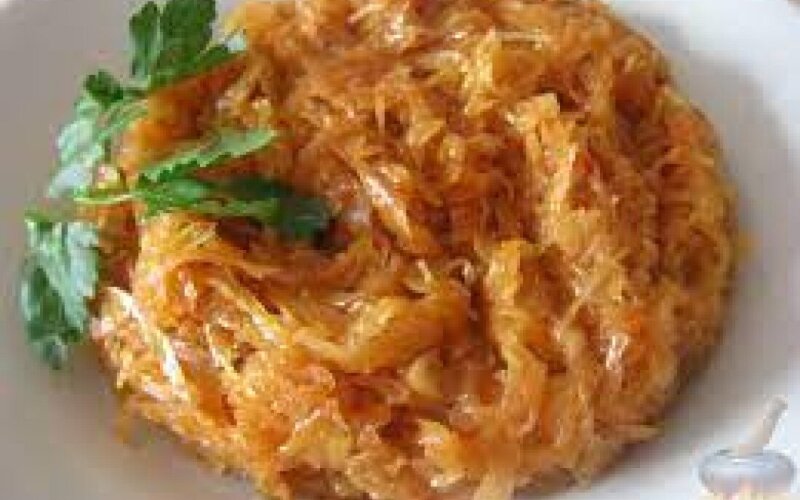 Капуста тушеная