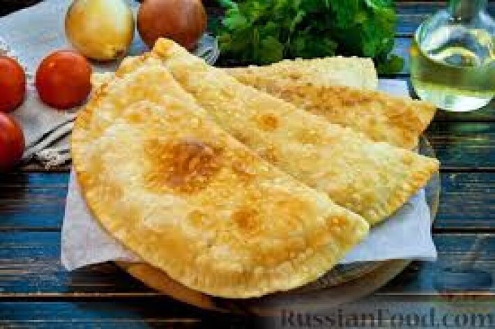 Чебуреки фирменные с мясом