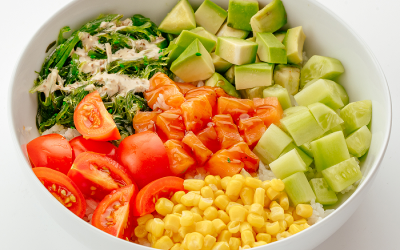 Поке с лососем