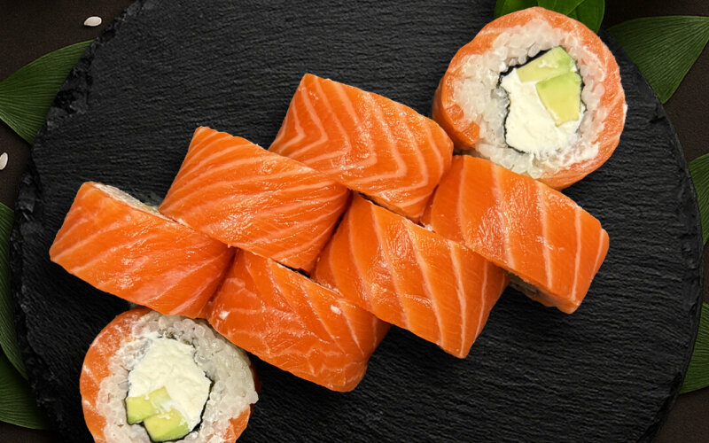 Ролл «Филадельфия с авокадо»