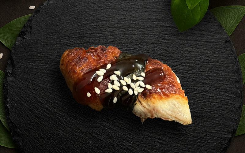 Нигири с угрём