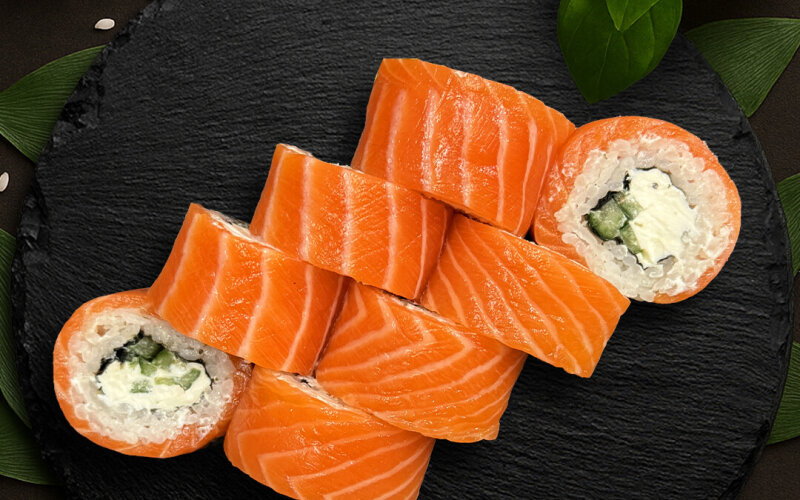 Ролл «Филадельфия с огурцом»