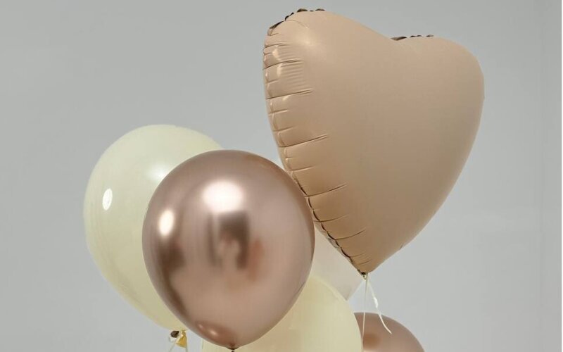 Сет из шаров «Бежевое золото»