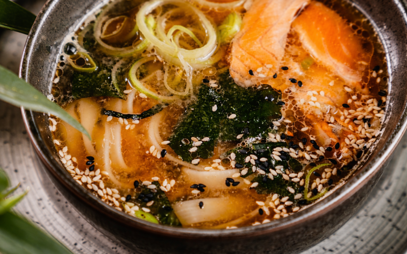 Суп «Суимоно с лососем»