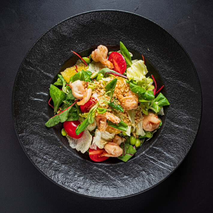 Салат с тигровой креветкой