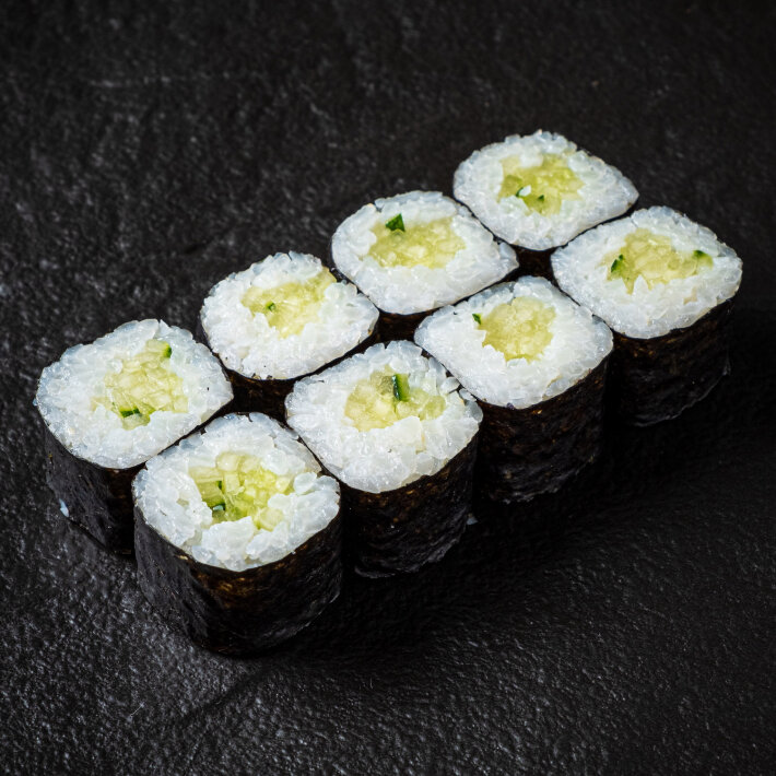 Хосомаки  со свежим огурцом