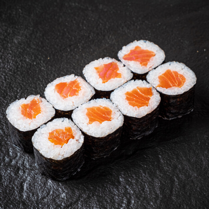 Хосомаки  с лососем