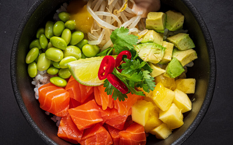 Поке с лососем