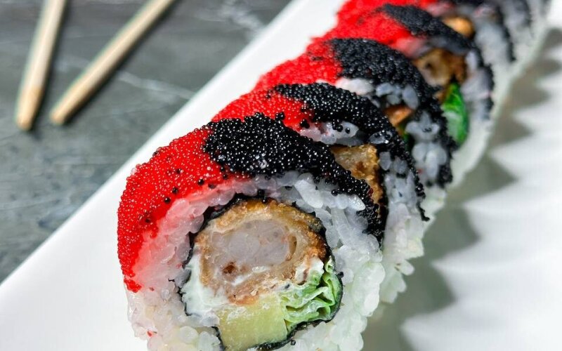 Ролл «Икура»