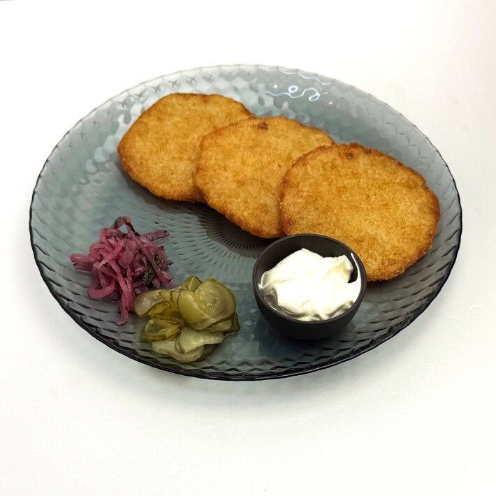 Драники со сметаной