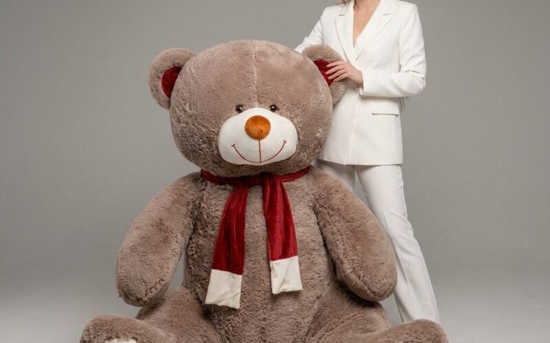 Плюшевый медведь 250 см