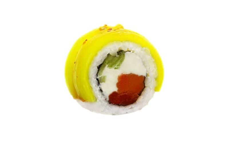 Ролл с такуаном и копчёным лососем