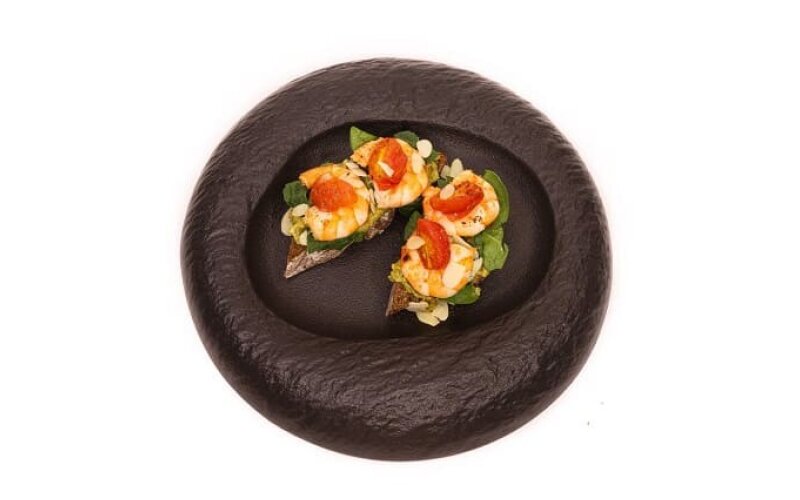 Брускетта с креветкой