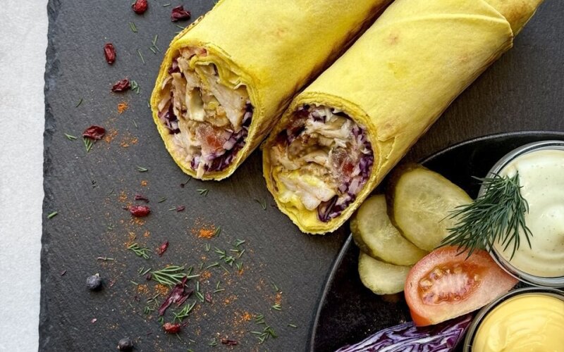 Шаурма «Сырная» с курицей