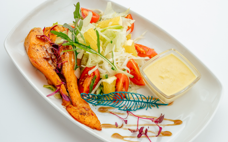 Лосось с апельсиновым соусом