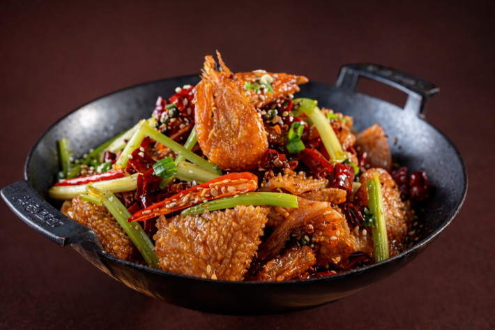 Пряные креветки с кальмаром