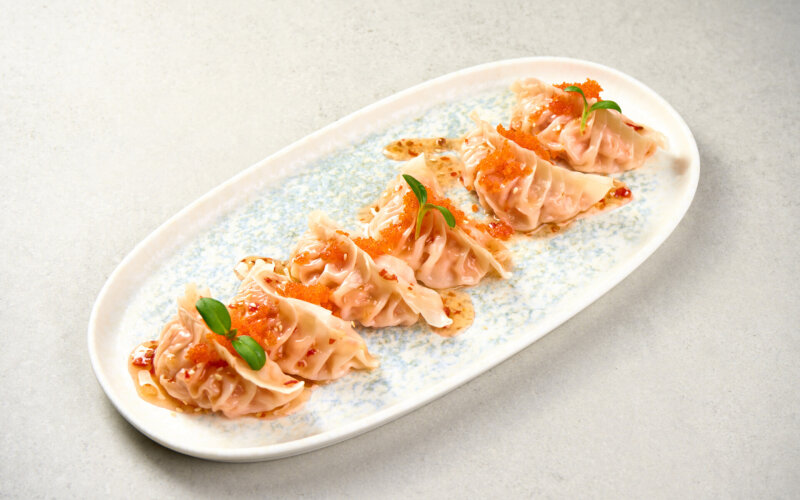 Гедза с лососем