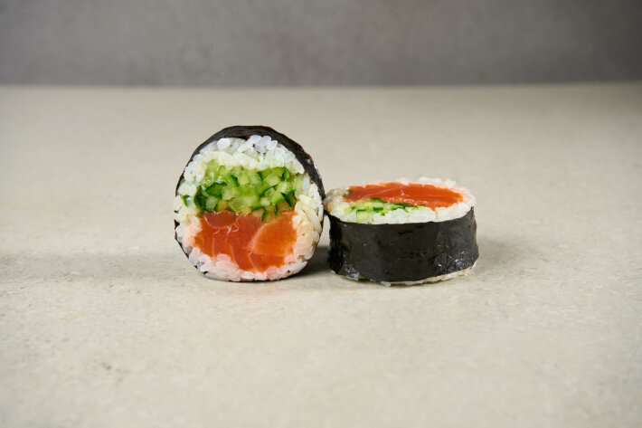 Ролл «Сяке Маки»