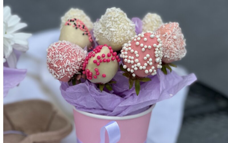 Клубничный стаканчик