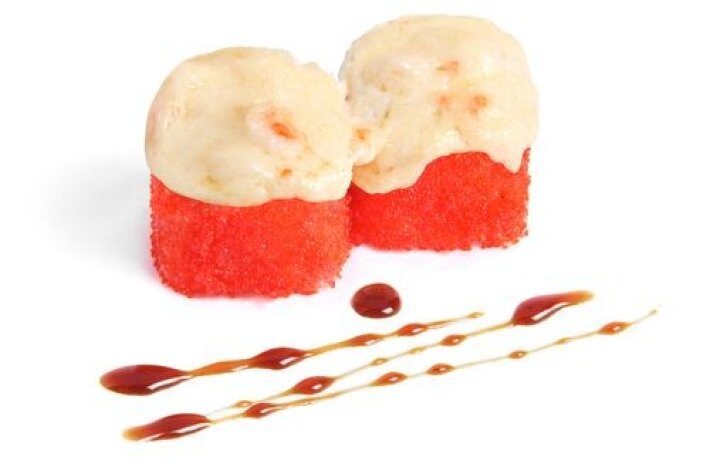 64 Маки «Hot Tuna»