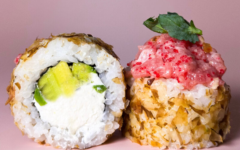 Ролл с шапкой тартар