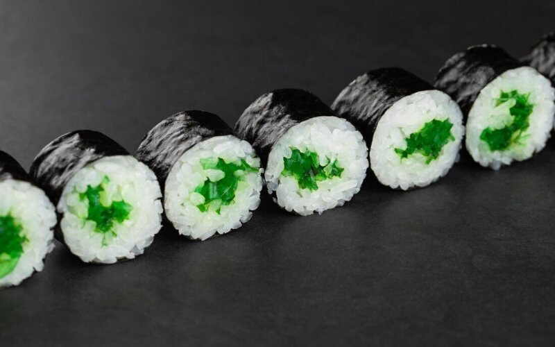 Мини ролл с чукой