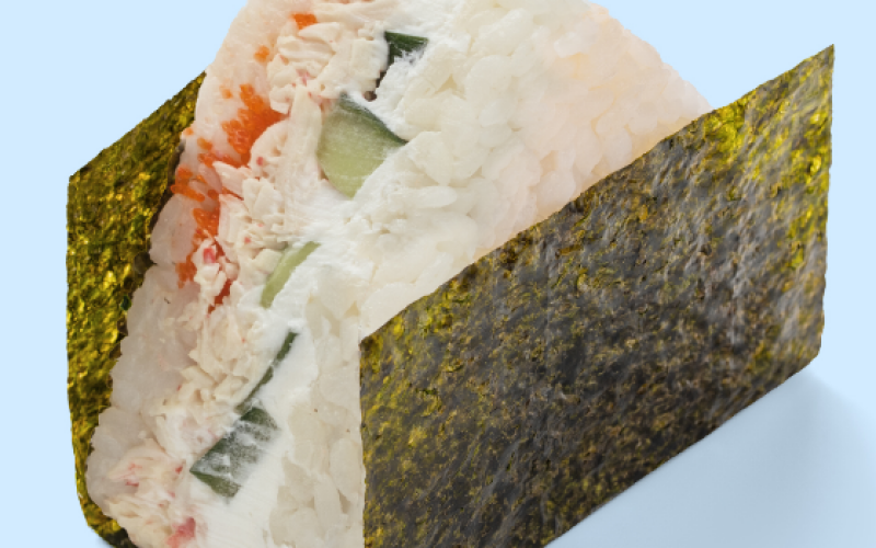 Ёнигири с крабом