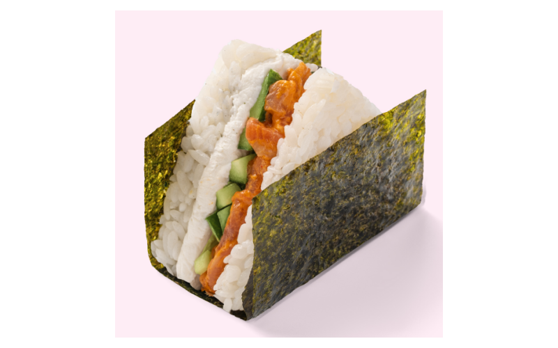 Ёнигири с лососем