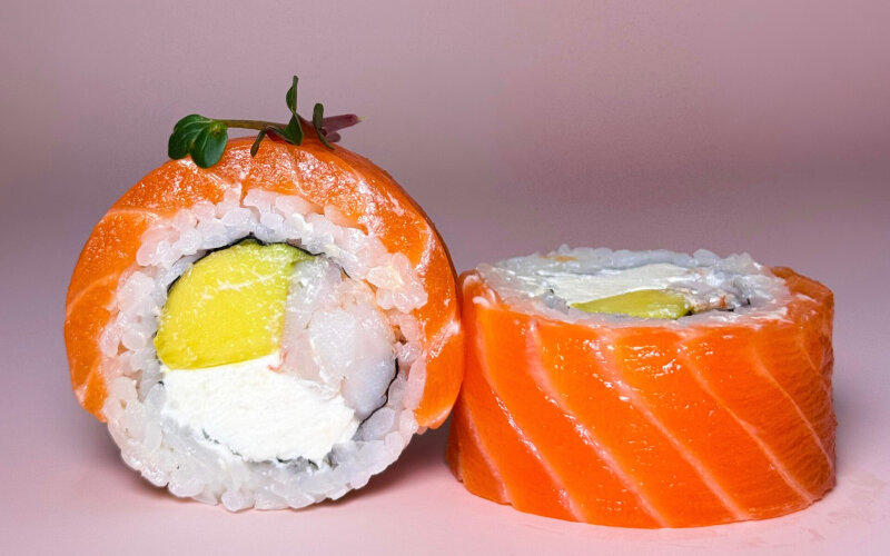 Ролл «Фила с креветкой и авокадо»