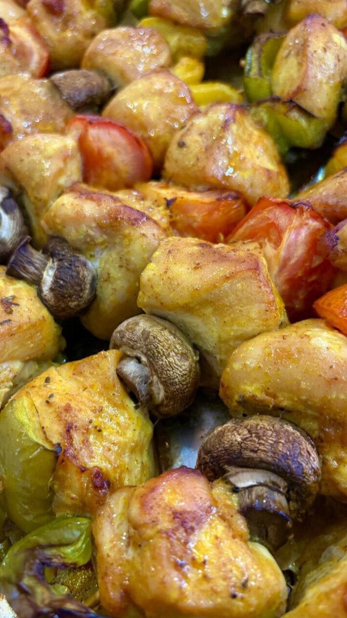 Шашлык куриный со сладким перцем и грибами