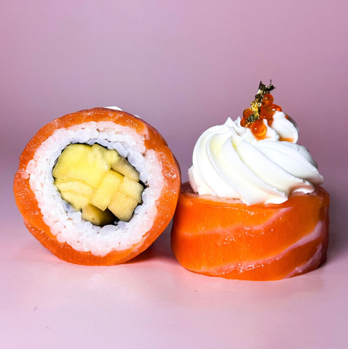 Ролл «Филадельфия с манго»