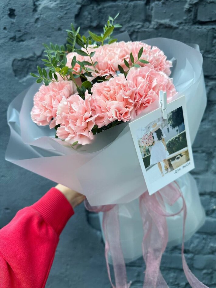 Букет из розовых диантусов