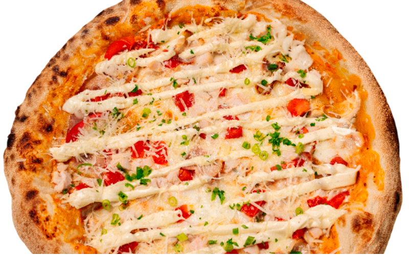 Пицца с копчёным куриным филе и соусом «Цезарь»