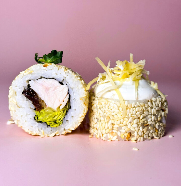 Ролл «Цезарь с курицей»