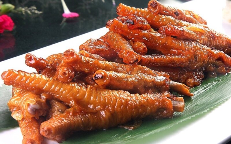 Куриные лапки в соевом соусе