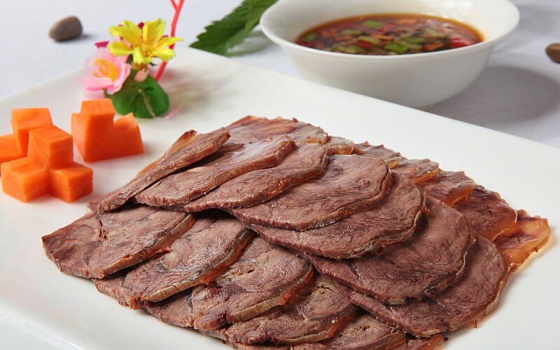 Ломтики говядины в соевом соусе