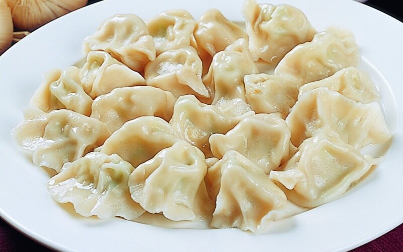 Пельмени с бараниной и морковью