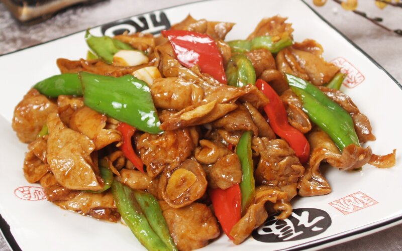 Острые кишки со жгучим зелёным перцем чили