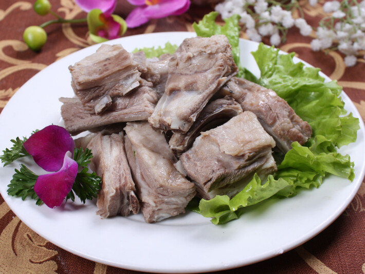 Тушёные бараньи рёбрышки