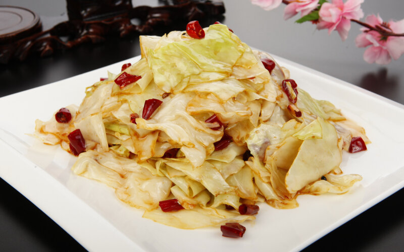 Острая обжаренная капуста