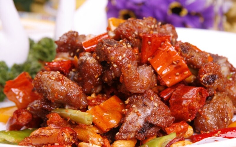 Жареные свиные ребрышки в остром соусе