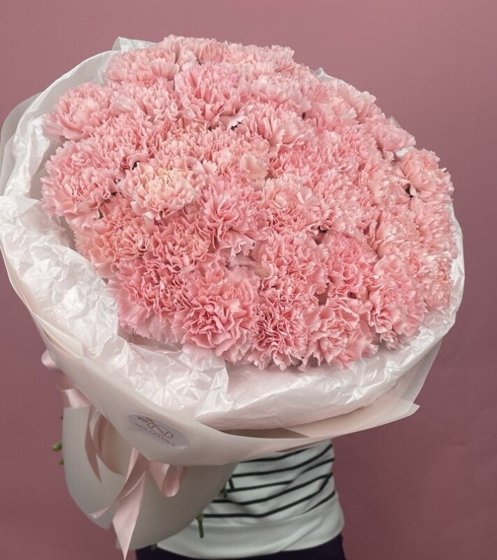 51 гвоздика в упаковке